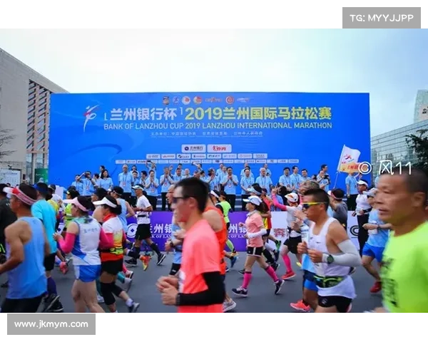 2024无锡金标马拉松赛事盛大启幕，全球跑者齐聚太湖之滨挑战极限共创辉煌